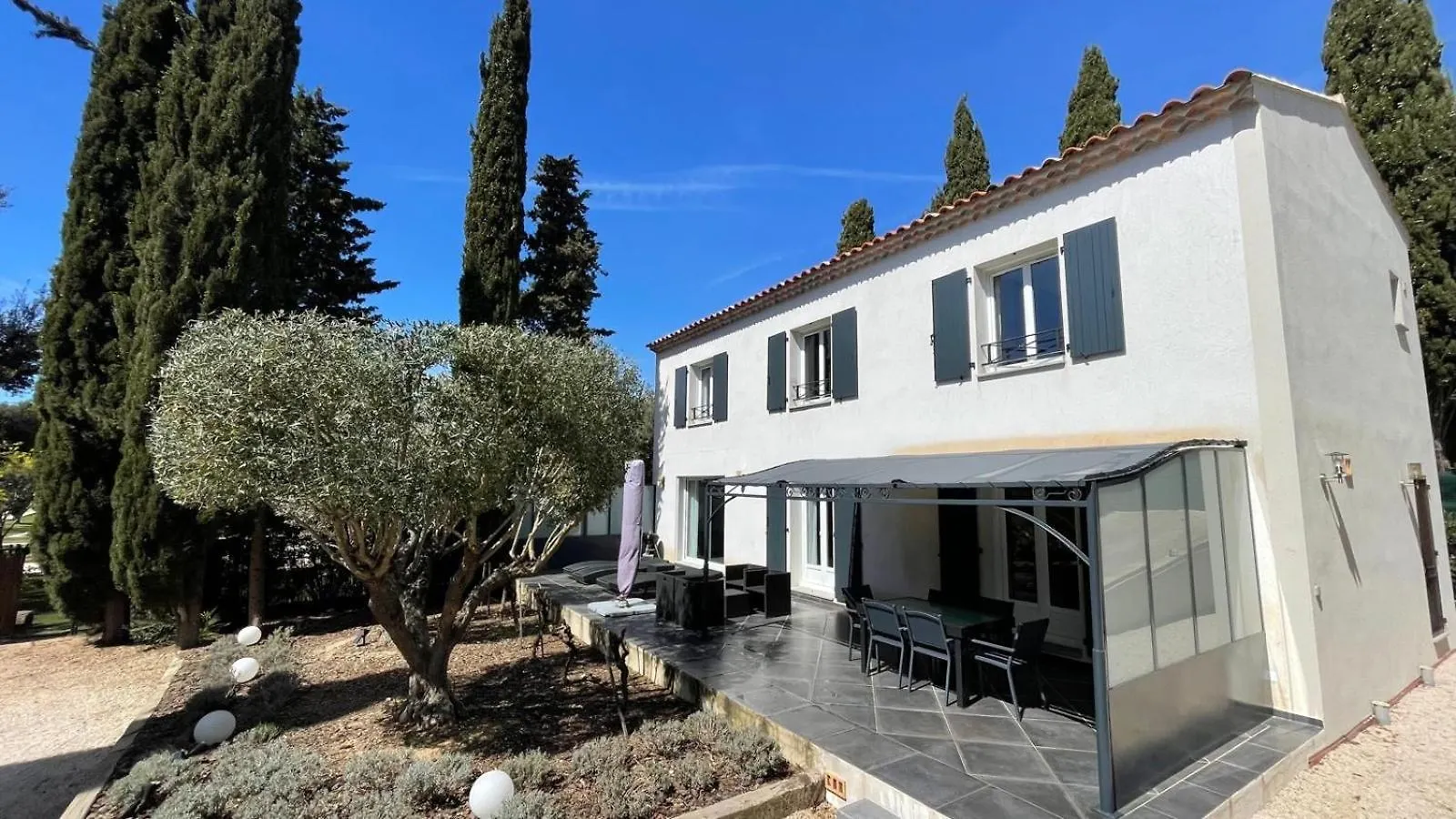 Le Mas Des Oliviers Sanary-sur-Mer